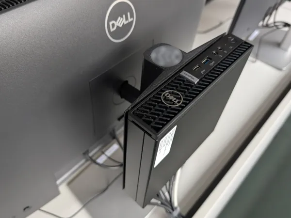 https://makerworld.bblmw.com/makerworld/model/US48505f315ce35c/design/2025-08-27_757a7808eb9388.jpg