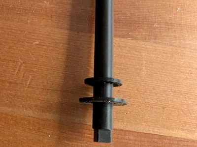 Brush shaft of the Roomba series i3