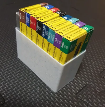 Fountain pen ink cartridge holder