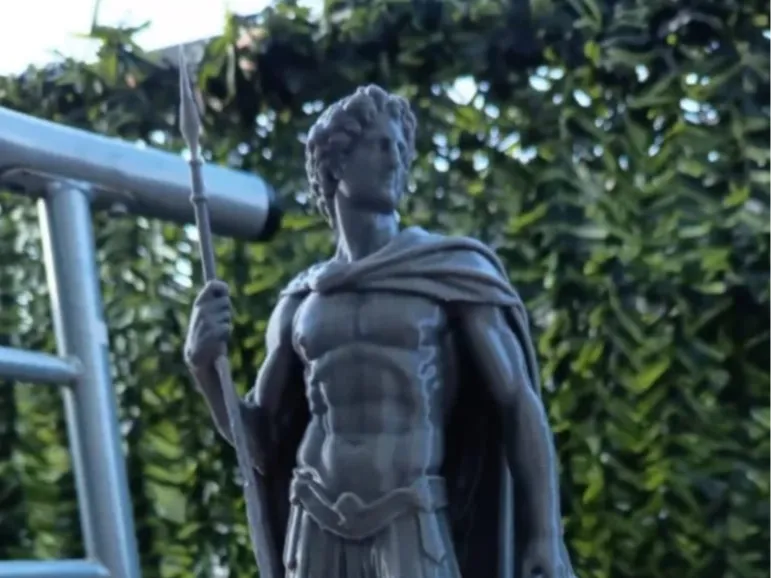 Achille statua