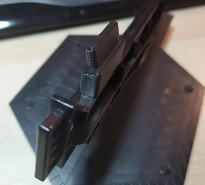 Bandai DX Stand Adapter Macross Banking/Tilt angle