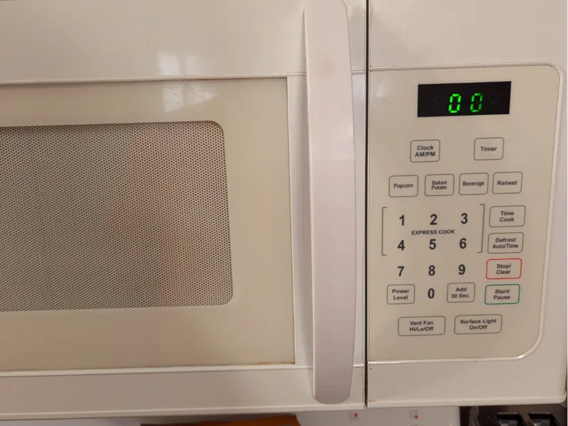 Haier HMV1630DBWW Handle Replacement