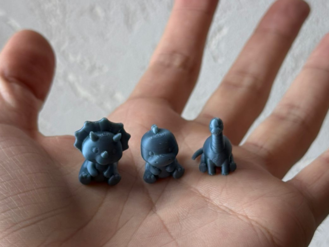 3 tiny cute dinos
