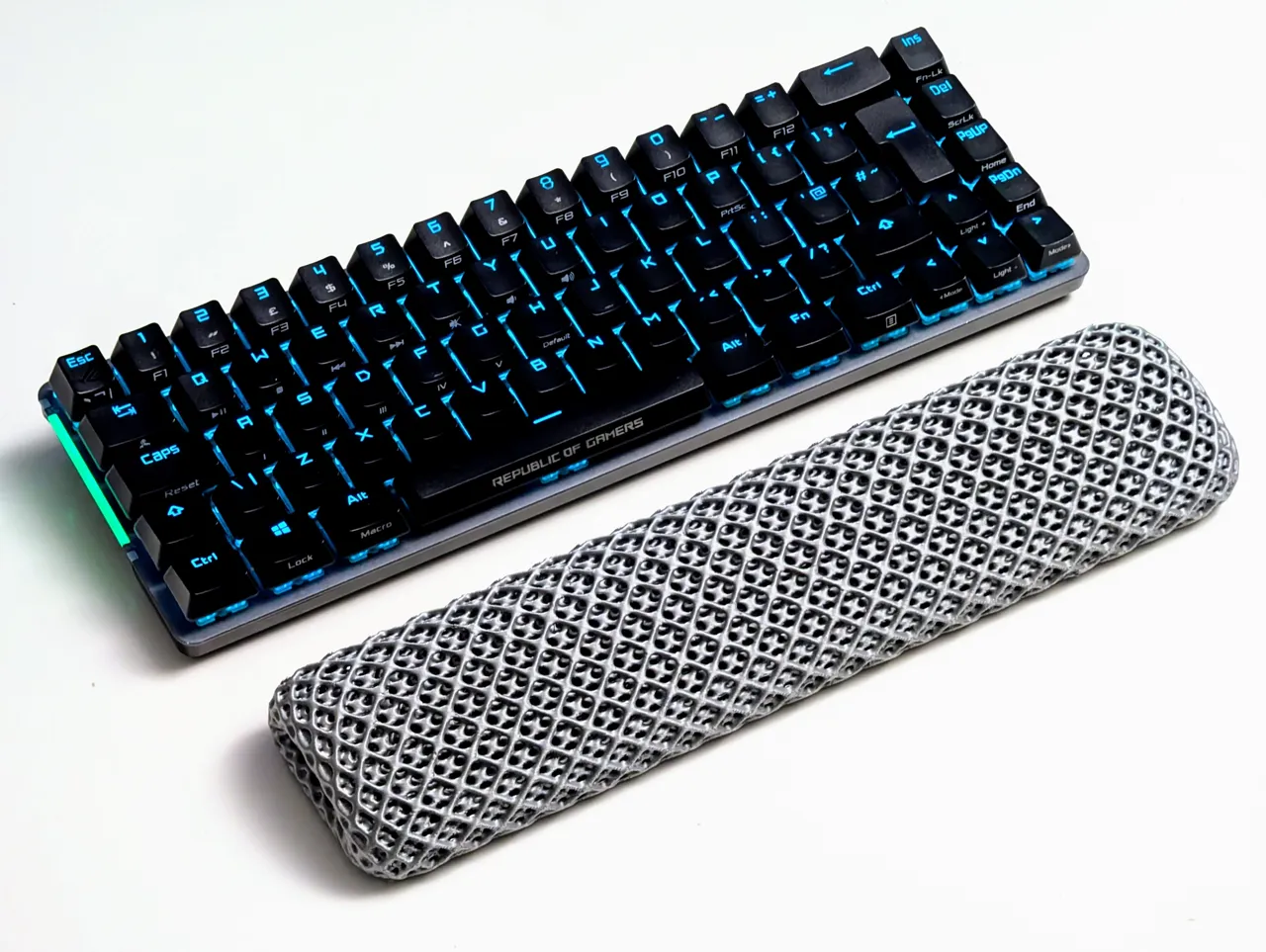 Cushiony Keyboard Wrist Rest view 4