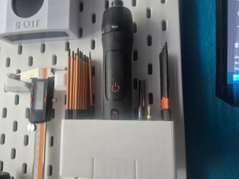 Bosch GO 3 SKÅDIS Halterung mit Ladestation Bit