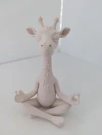 Girafe zen en posture de yoga — photo 3