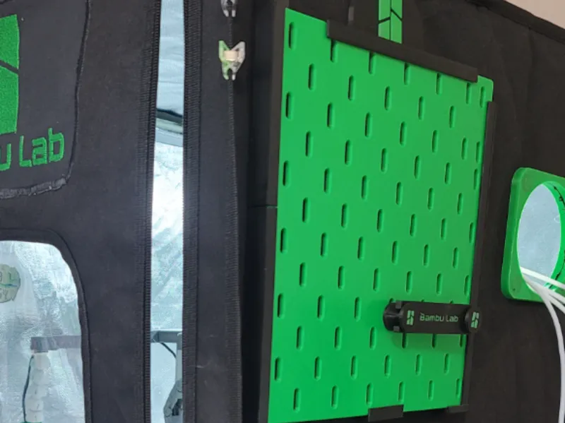Magnetic Skadis Pegboard