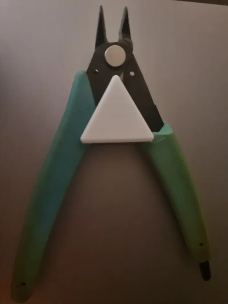 Snips Holder