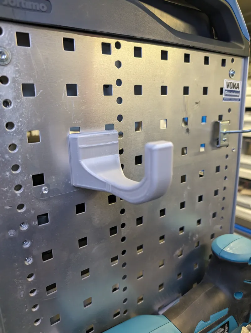 OBI Pegboard (10 mm) Makita Drill Hook