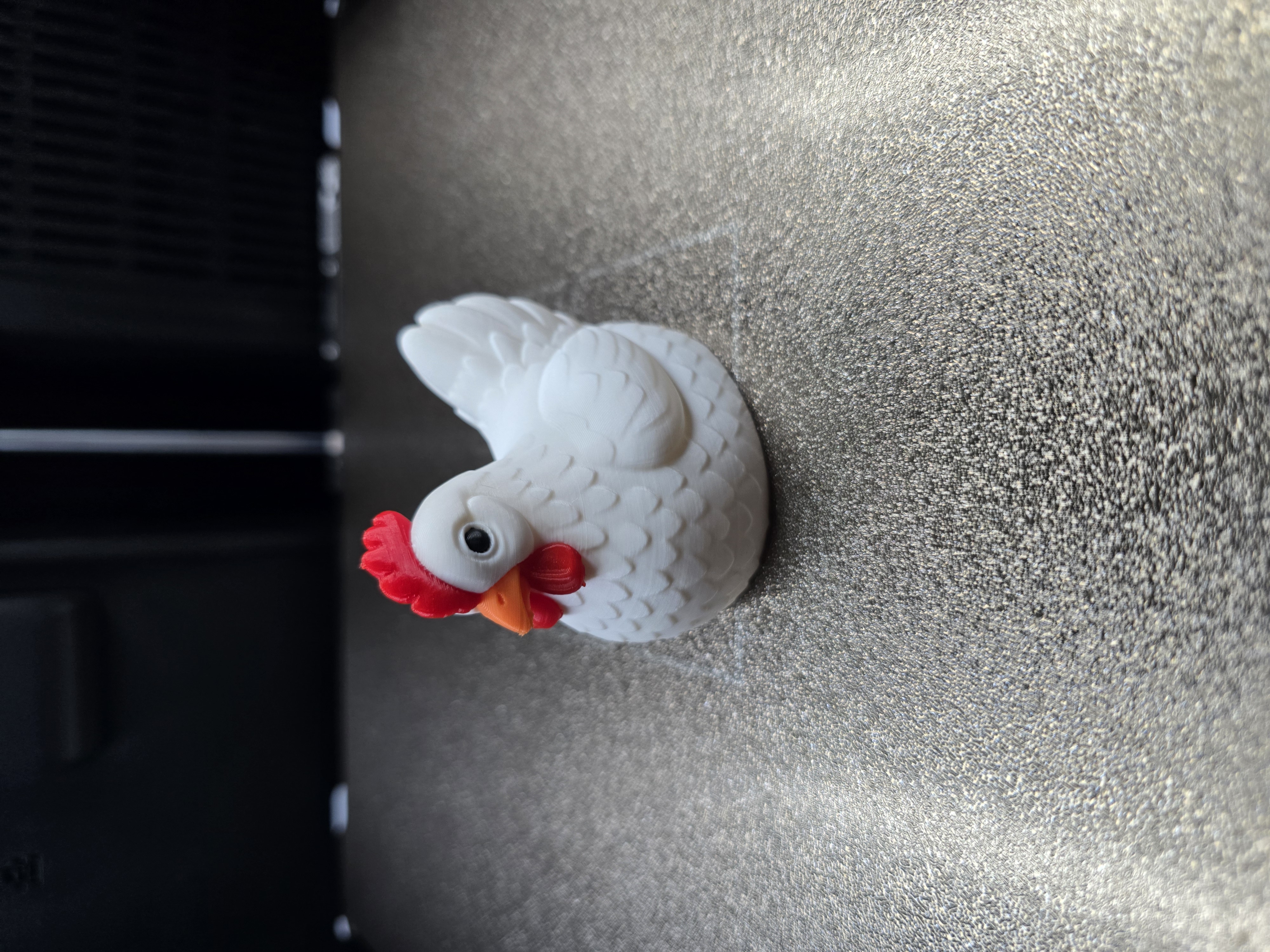 Miniatura 2 do modelo 3D Happy Hen