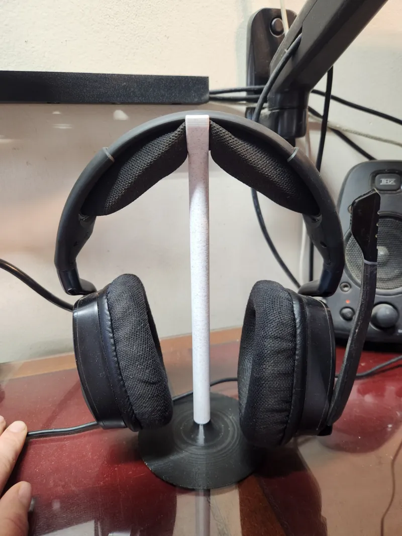 Simple Headset Holder