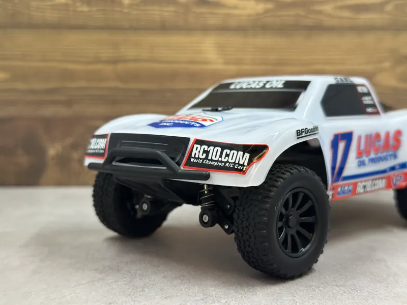 Team Associated 1/28 - Front Suspension