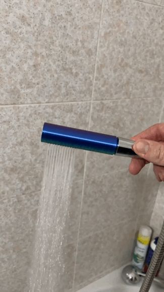 Moderno soffione doccia minimal rotondo