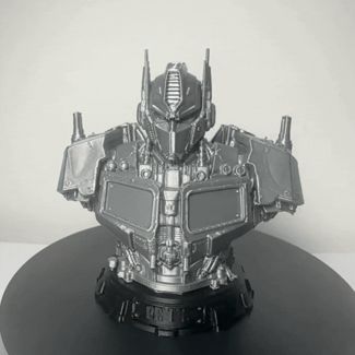 Optimus Prime Bust – Ultra Detailed Edition