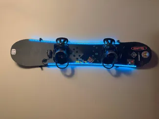 snowboard/longboard wall hanger