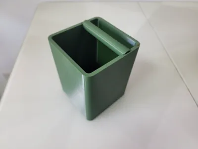 Practical Coffee Grounds Storage Bin | No supports easy to print small size