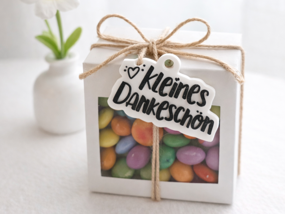 Kleines Dankeschön - Geschenkanhänger / Gift / Tag