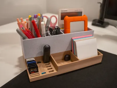 Desk organizer - Simple with SD cards slots