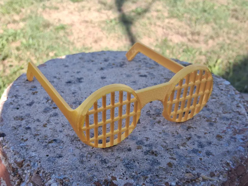 African King Royal Grid Shades