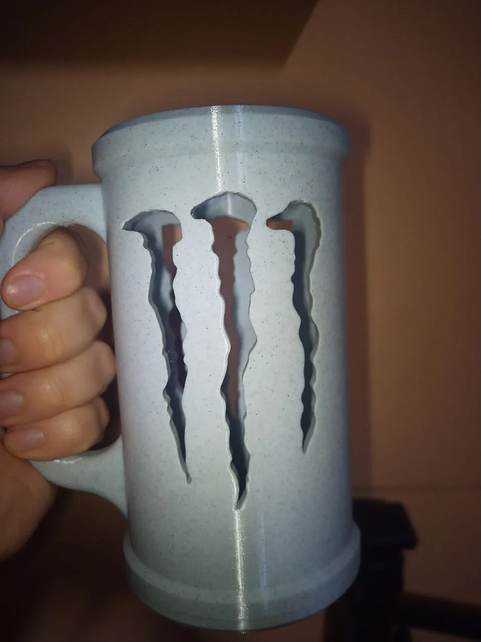 Monster Energy Can Holder V1 (NO SUPPORTS) view 2