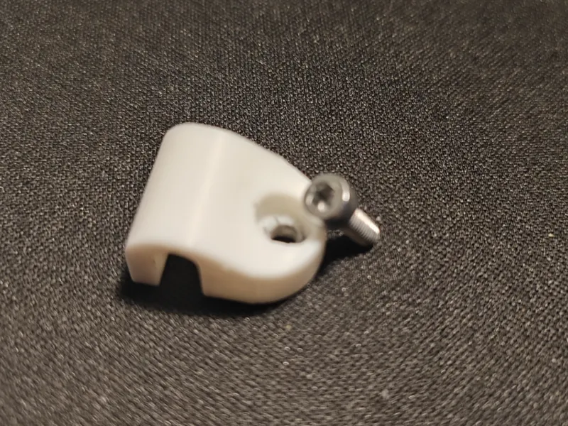 Brakes cable guide fox