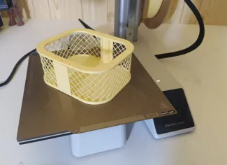 Decorative mesh storage bins - No supports or glue