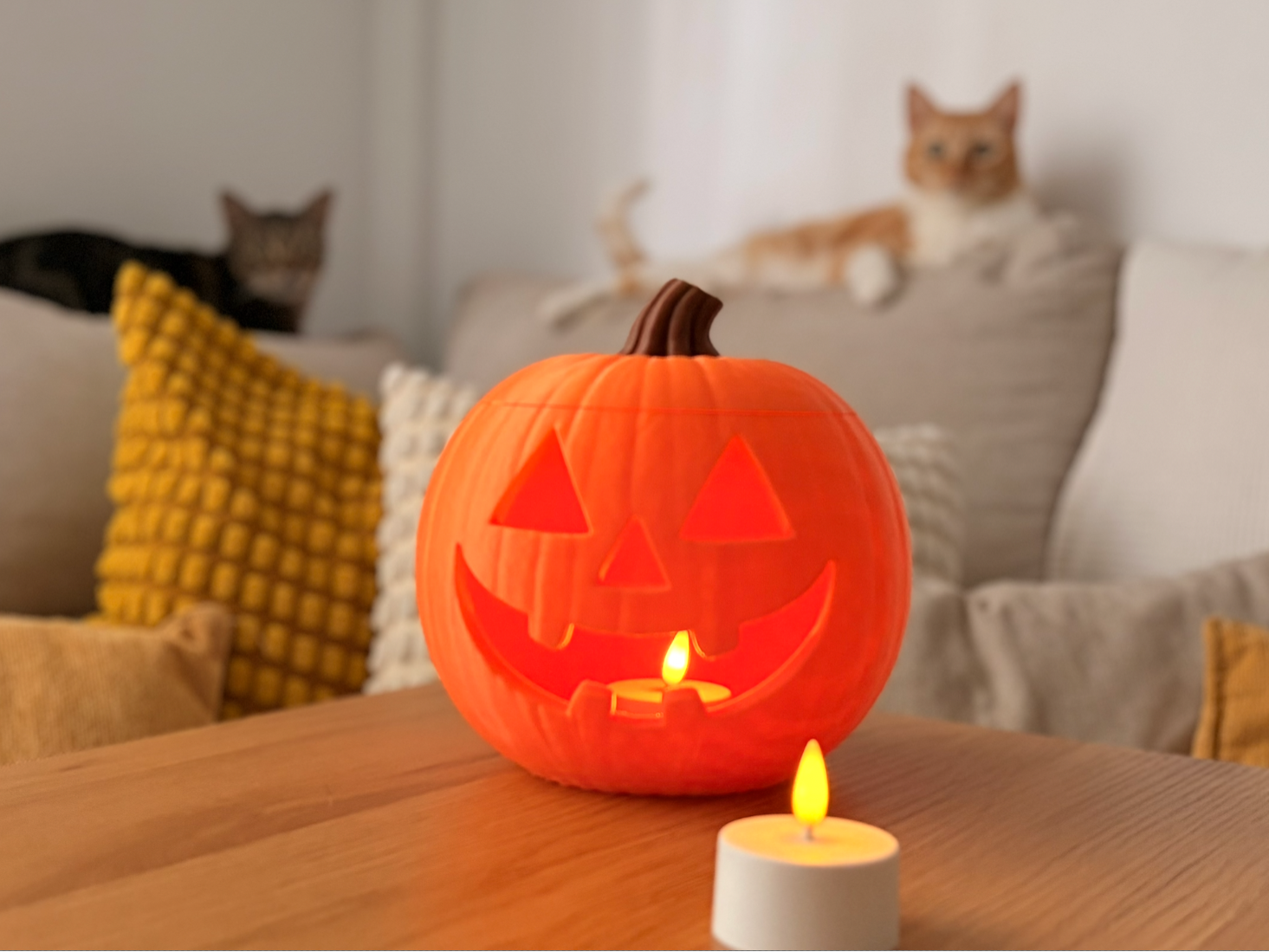 Spooky-Friendly Jack-o'-Lantern Tealight Holder 3D model