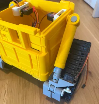 Wall-E bras robotisée