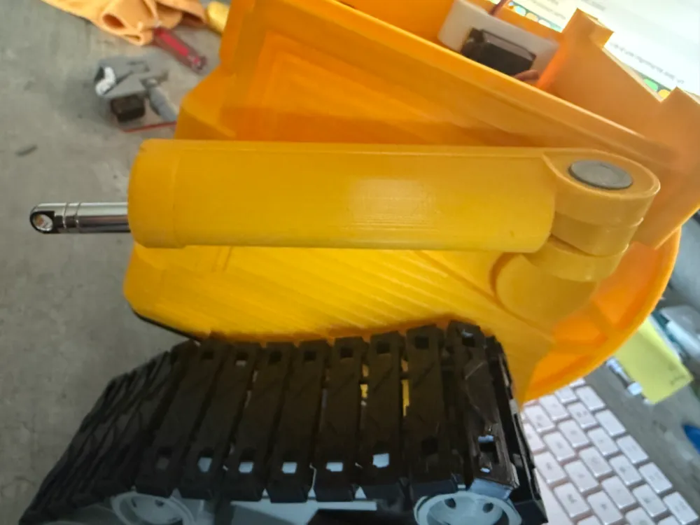 Wall-E Robotic Arm Remixed by Joao_ze - MakerWorld