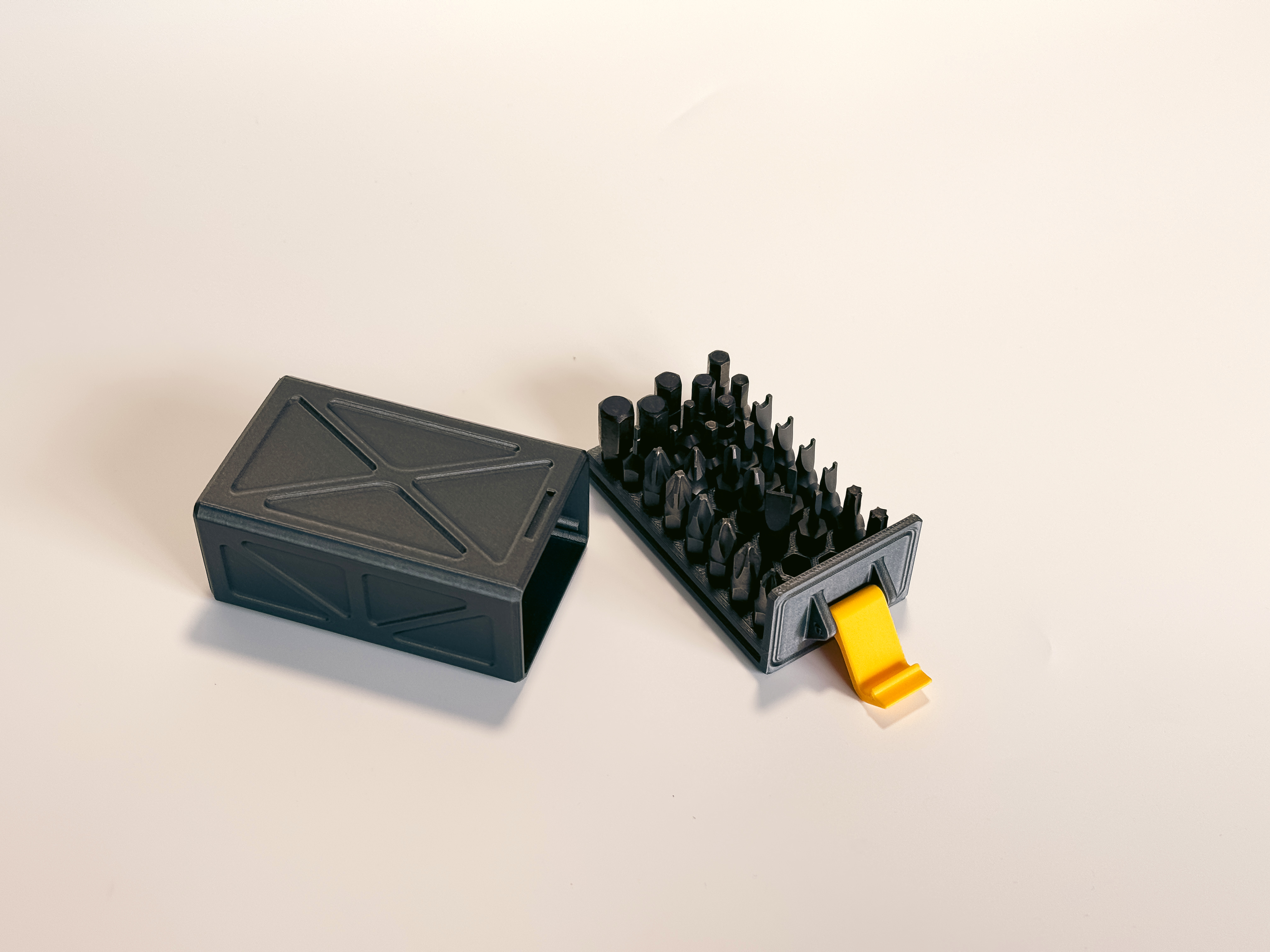 Miniatura 1 do modelo 3D Screwdriver Bit Case|螺丝批头盒子|抽屉式|Bit organizer