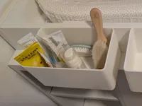 container with clip (supports needed)