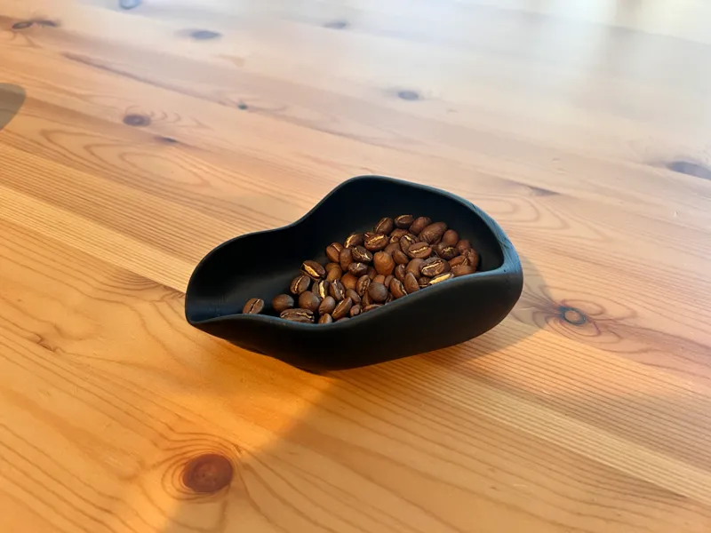 ergonomic coffee dose cup