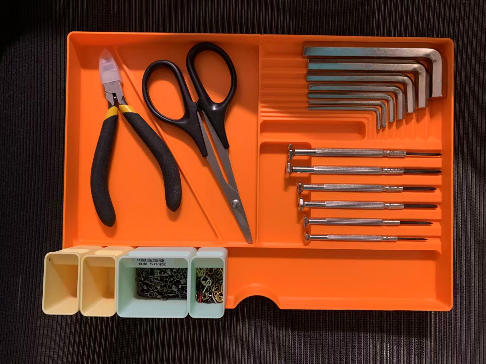 Miniatura 5 do modelo 3D 模块化手工工具收纳盒