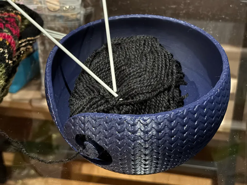 Knitted yarn bowl