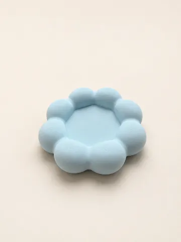 Letrero o emblema decorativo: Puffy Cloud Coaster – Cute Minimal Cup Coaster — vista de referencia 3