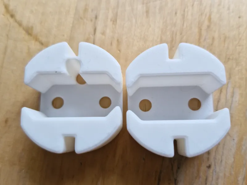 Outlet adapter EU for type E, F and C