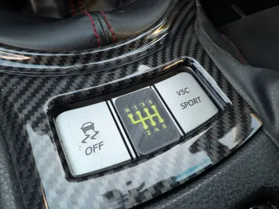 Manual Transmission Sign