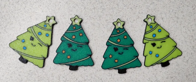 Happy Christmas Tree- keychain