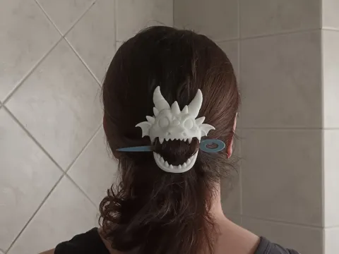 Pieza para disfraz o exhibición: Goofy Dragon Mask Chignon Hair Pin — referencia de MakerWorld