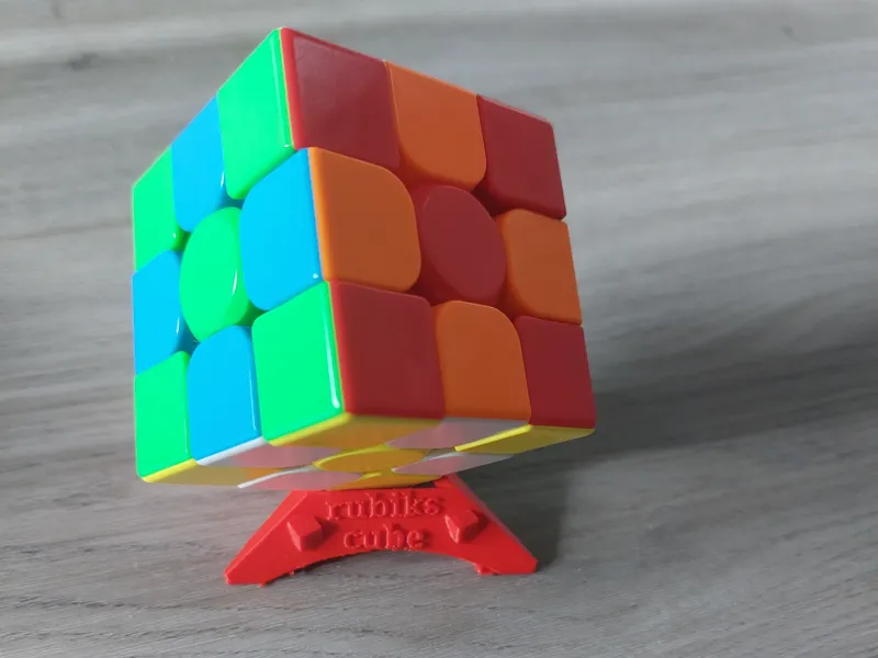 Rubiks cube stand