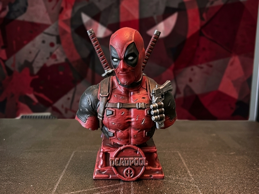 Deadpool Bust - Detailed 