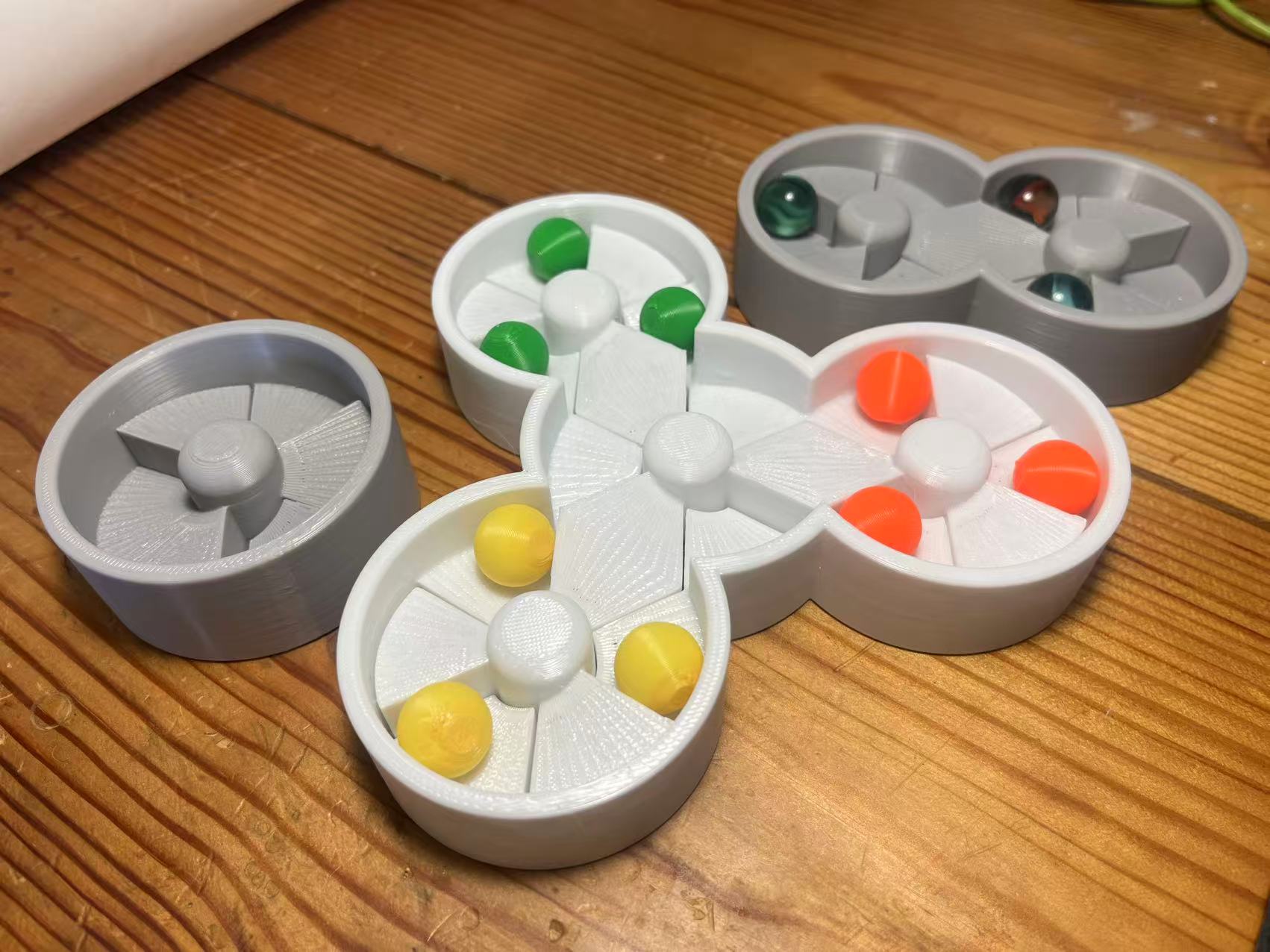 Miniatura 3 do modelo 3D 爬梯滚珠 爬楼梯的小珠子 无限循环  益智玩具 
