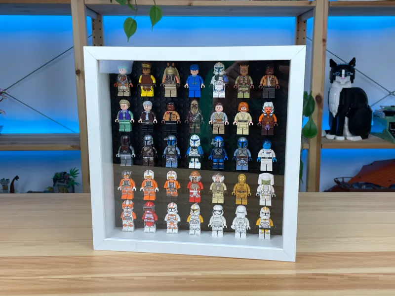 Minifigure display plate for IKEA Sannahed Frame