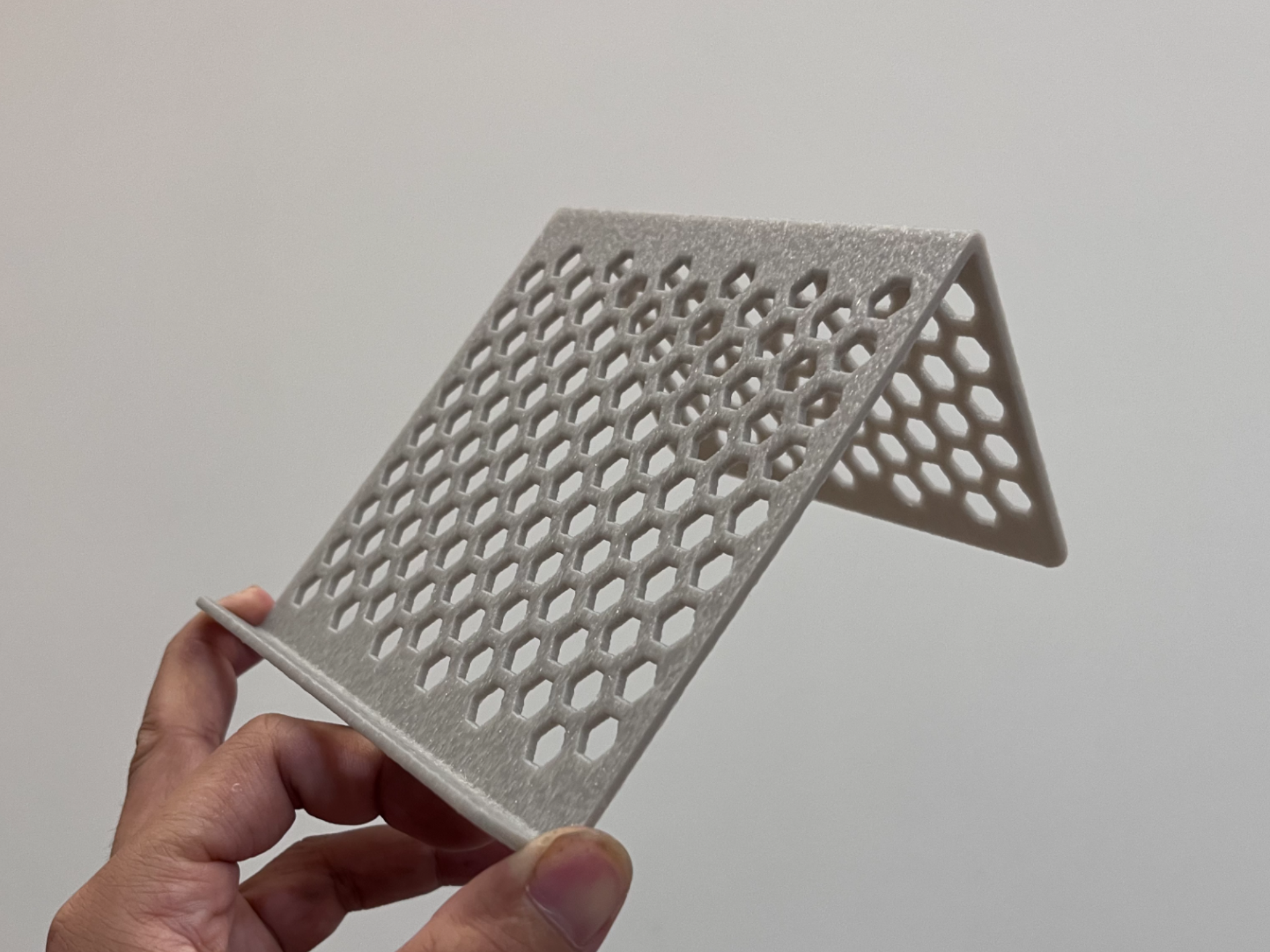 Miniatura 1 do modelo 3D 电话座机升高架
