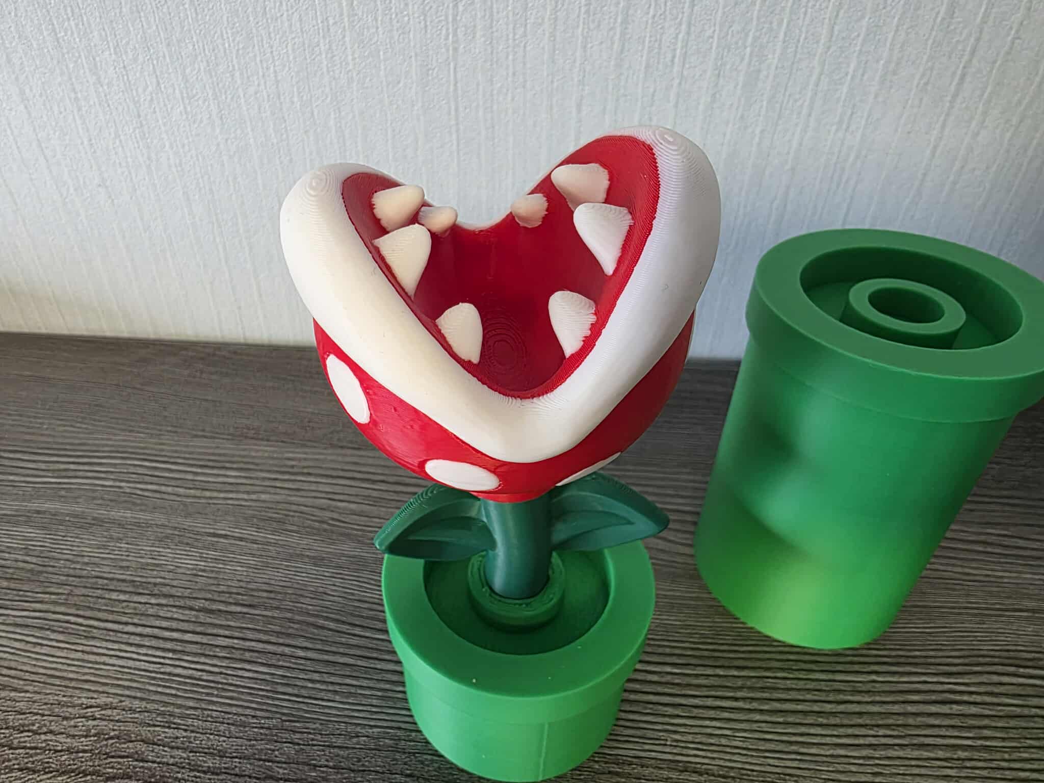 3Dプリント スーパーマリオ - パックンフラワー * 500% - 無料3Dモデル