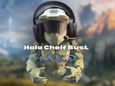 Master Chief Bust Stand for Gaming Gear
