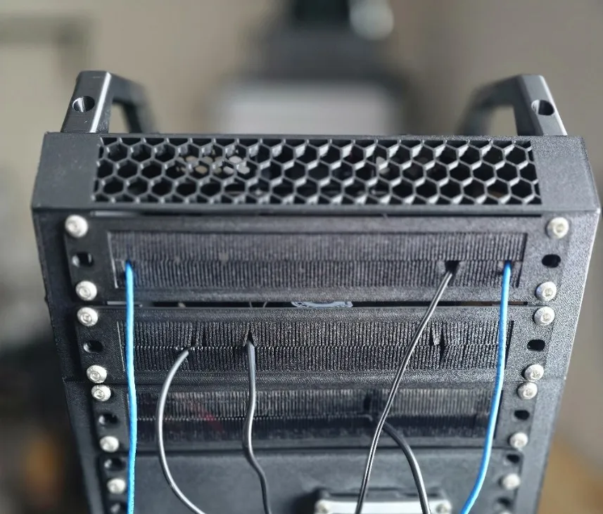 1U Network Rack Cable Management Brush by SilvestreDesignLab MakerWorld ...
