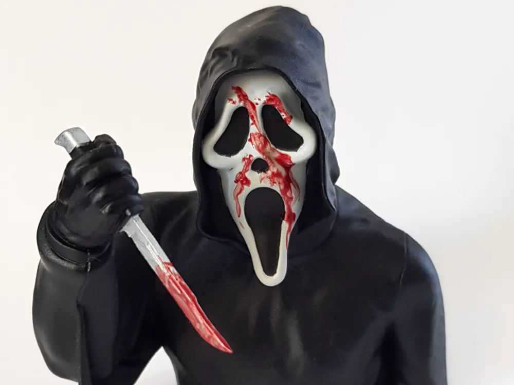 Figura decorativa: Ghostface bust. Referencia del modelo original.