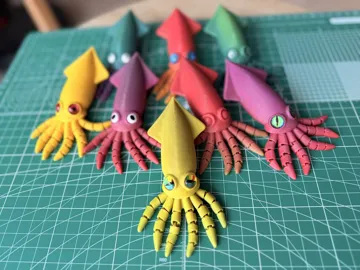 Objeto manipulable: Cute Flexi Squid – Print-in-Place Articulated Toy — vista de referencia 3