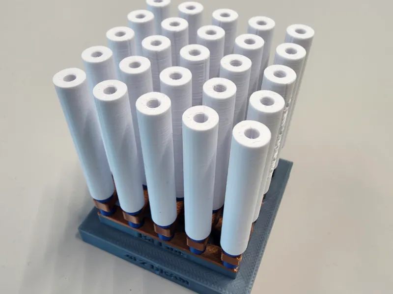 4F2 DRAM Semiconductor
